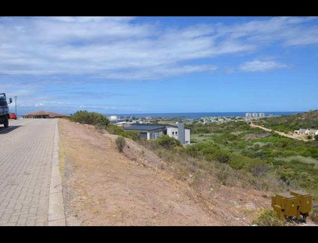 LAND FOR SALE IN ISLAND VIEW